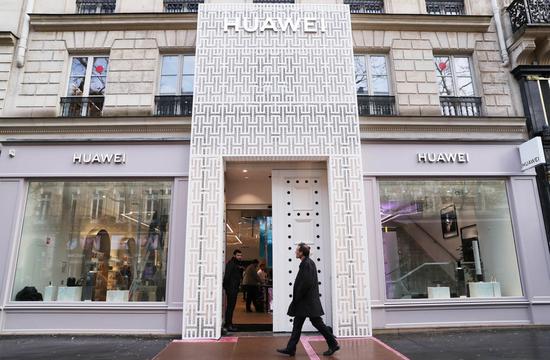 Huawei opens research center in Paris